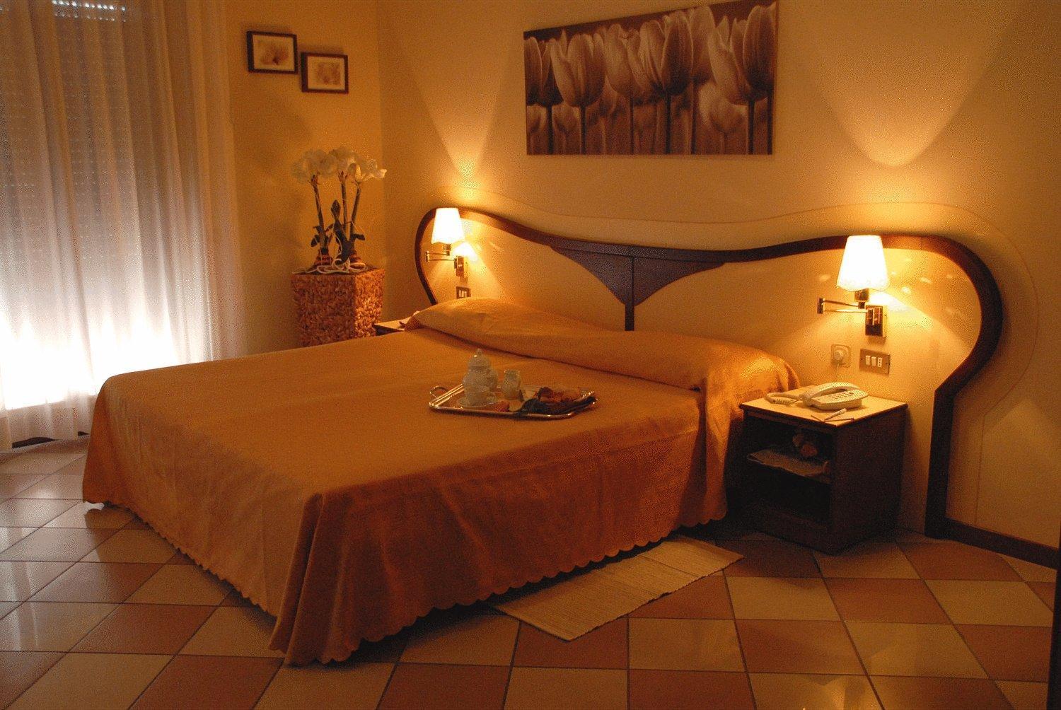 Hotel La Fenice Formigine Ngoại thất bức ảnh